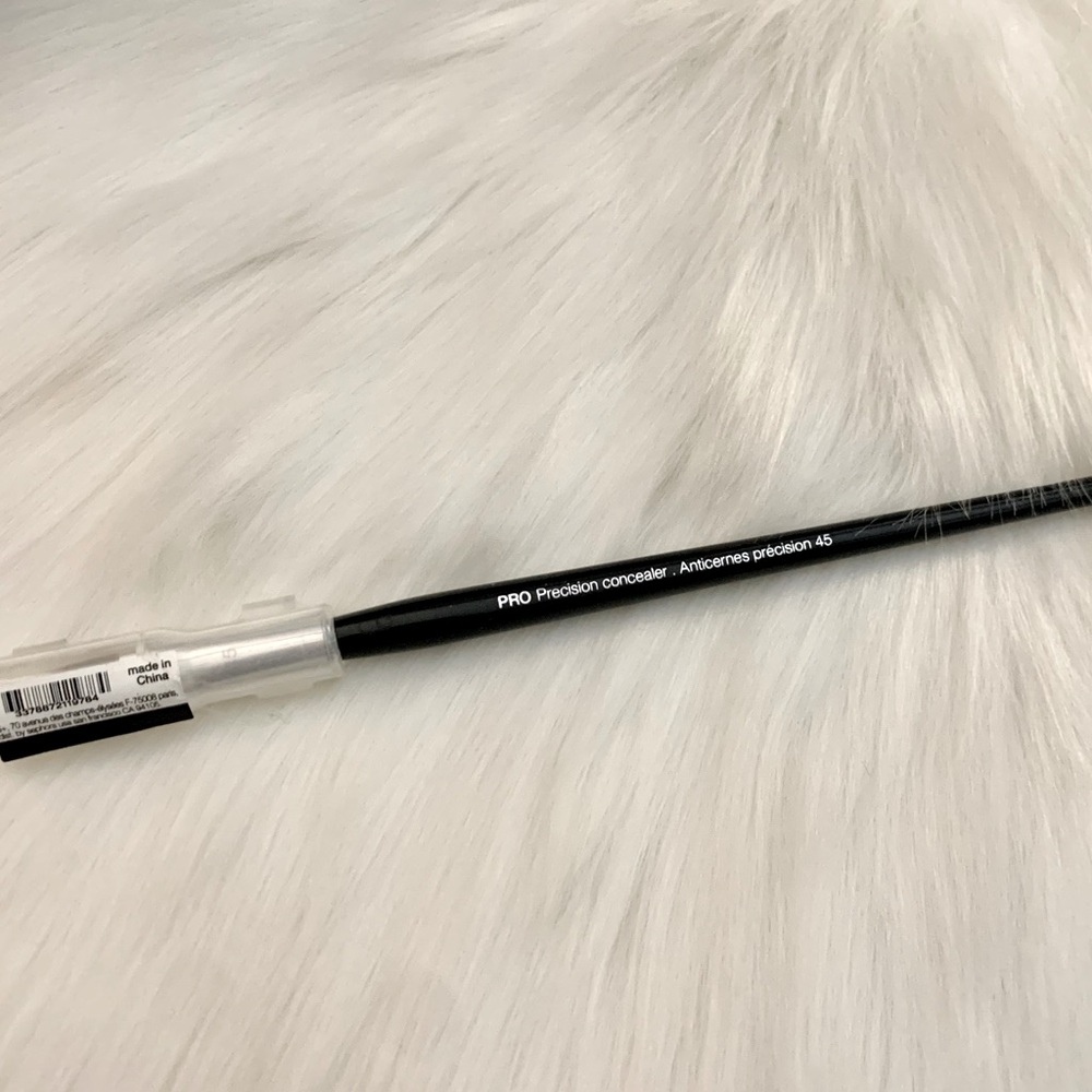 4/$30 Sale 💕Sephora PRO #45 Precision Collection Concealer Brush NEW